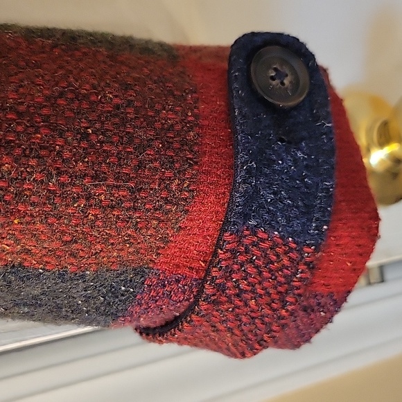 Hollister/Abercrombie Plaid Wool Jacket - Picture 4 of 15